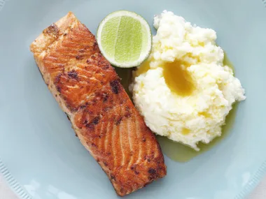 spice-rubbed trout with cauliflower puree