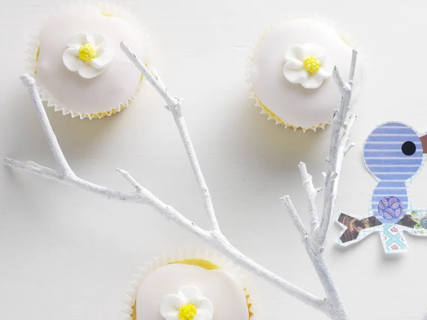 Lemon poppy seed cakes | Women's Weekly Food