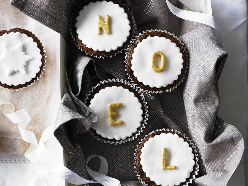 Iced christmas cupcakes | Women's Weekly Food