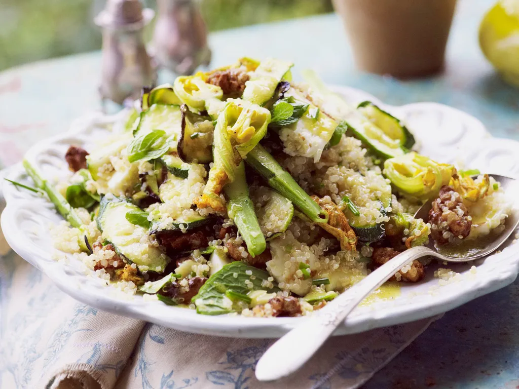 ZUCCHINI QUINOA SALAD WITH CANDIED WALNUTS AND HALOUMI