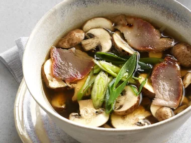 CHINESE PORK IN ORANGE & TAMARIND BROTH