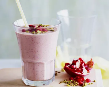 pomegranate smoothie