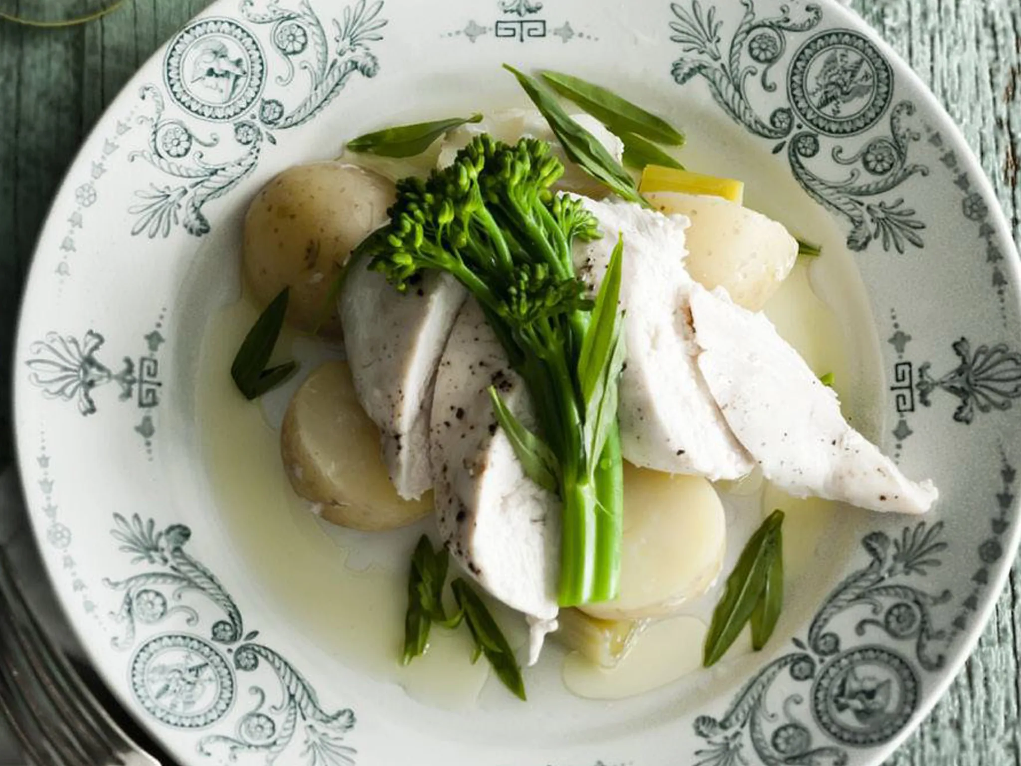 tarragon chicken with leek and potatoes