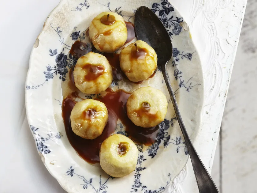 Caramel apples | Women's Weekly Food