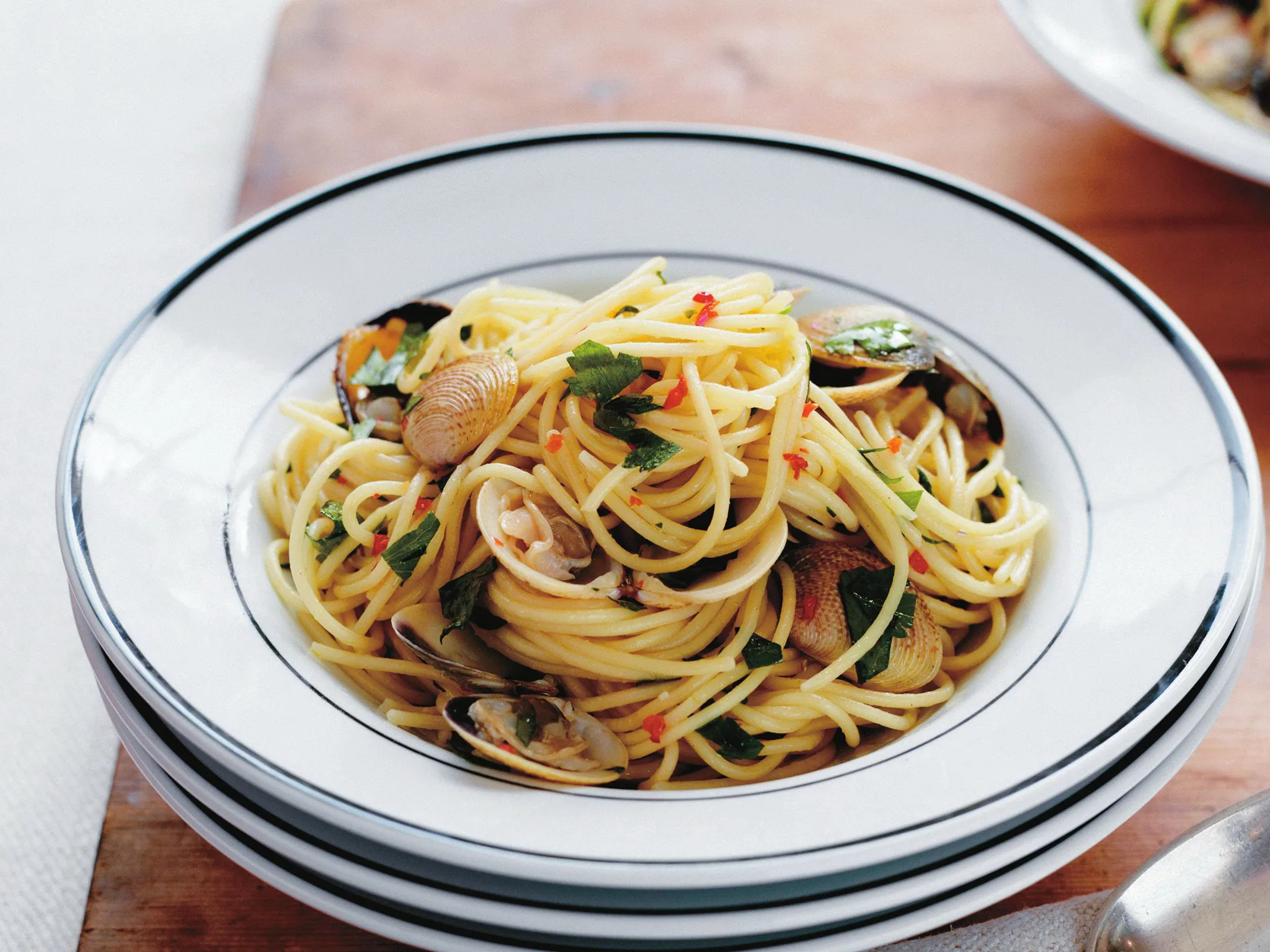 Spaghetti with clams