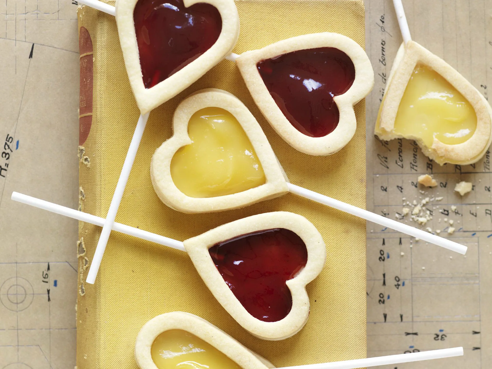 Raspberry & Lemon Curd HEART BISCUITS