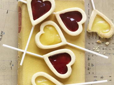 Raspberry & Lemon Curd HEART BISCUITS