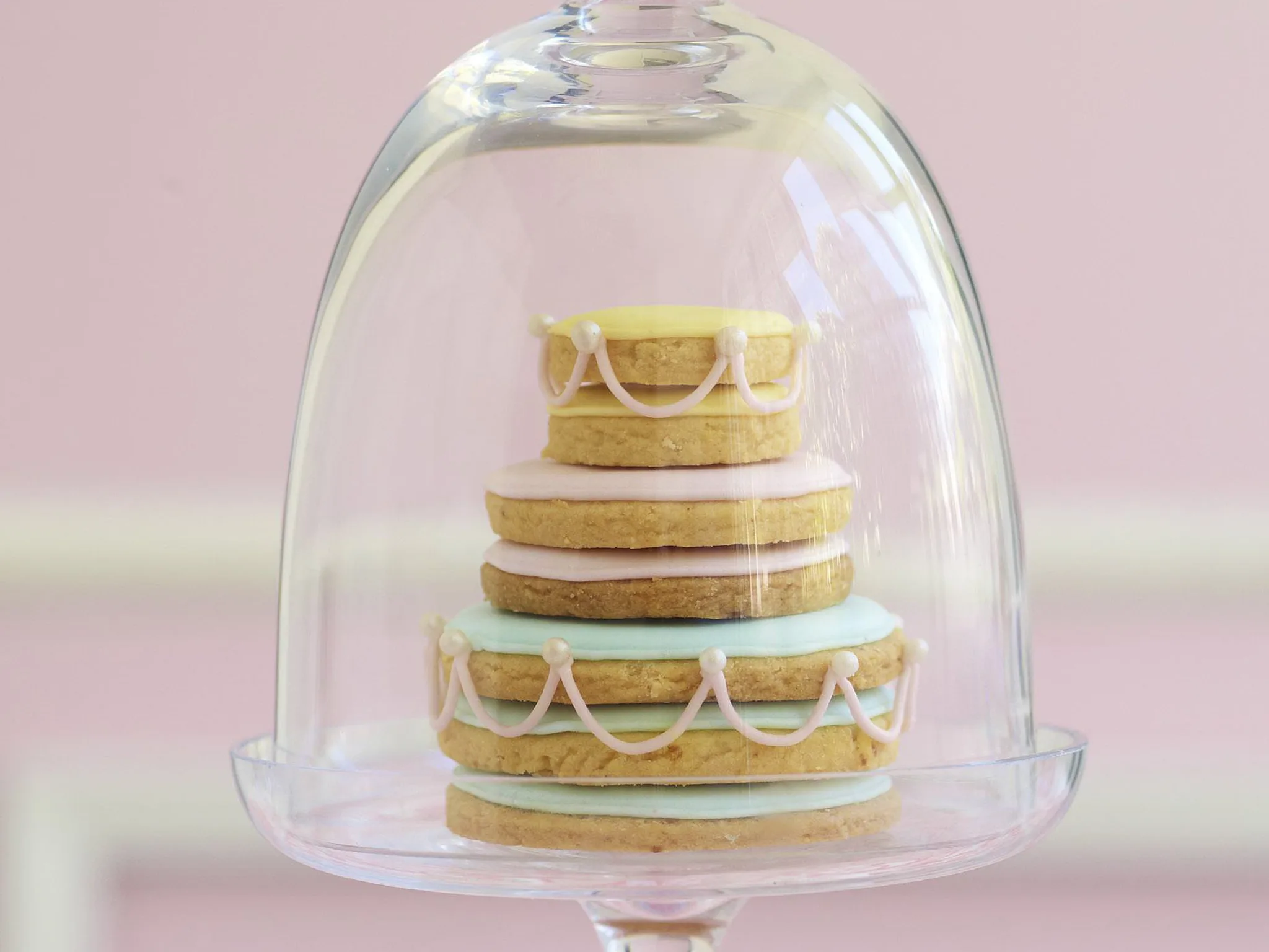 almondy Wedding Cake Biscuits
