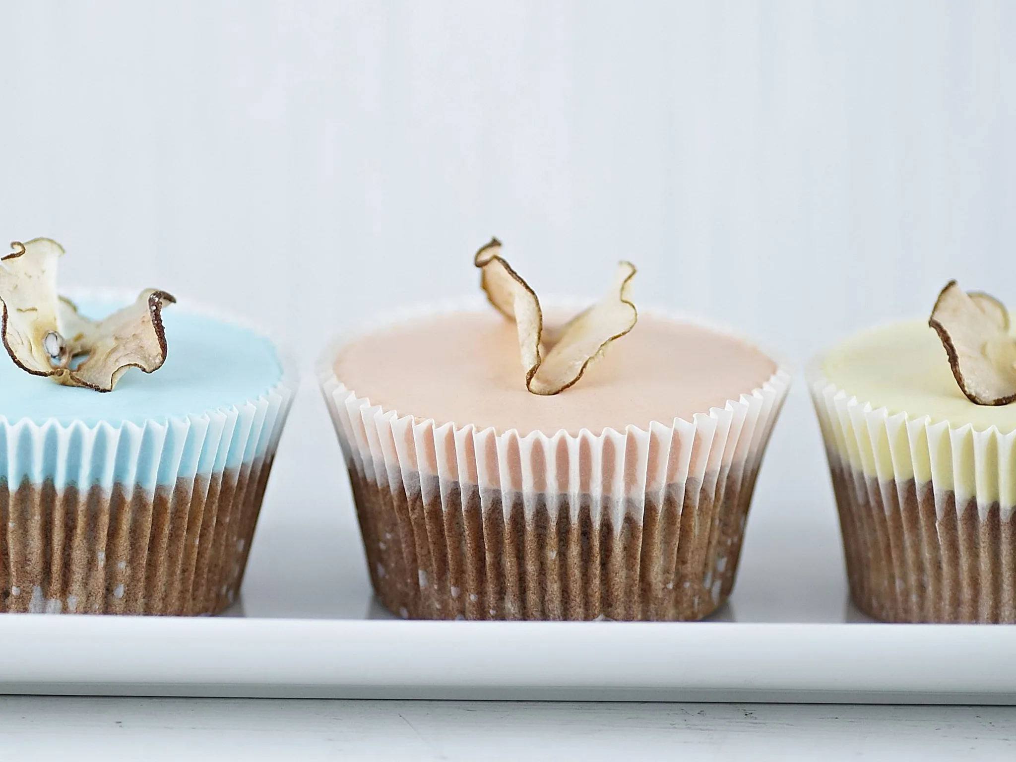 pear butterfly cupcakes