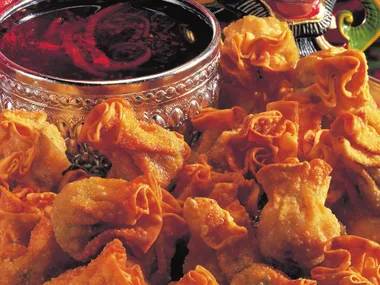 beef and prawn pouches