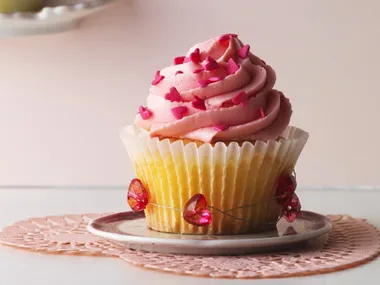 swirl of hearts