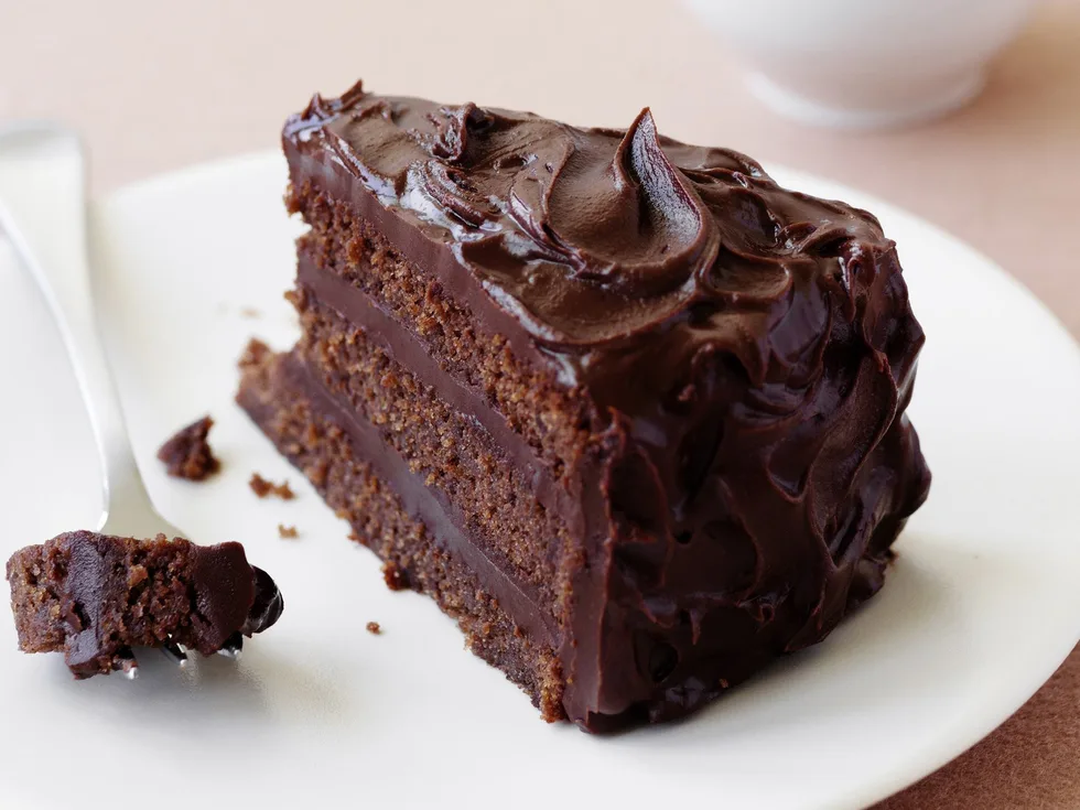 Chocolate buttermilk cake