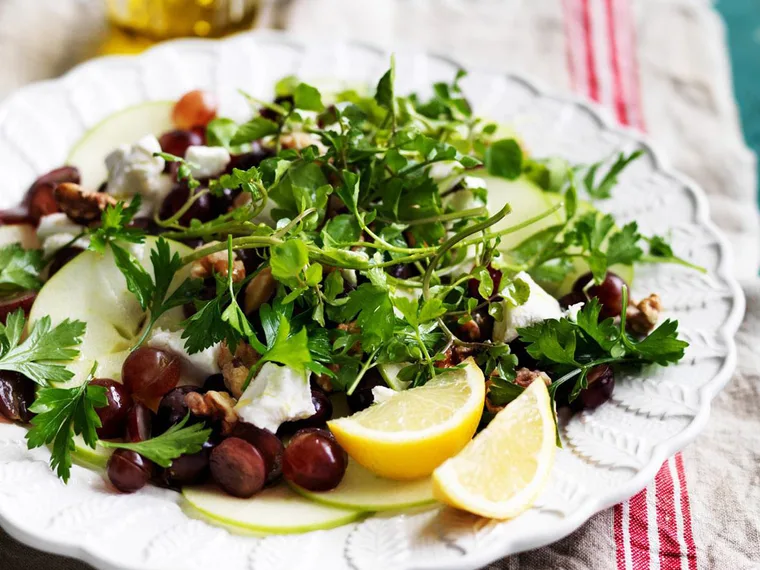 grape and apple salad with goat's cheese