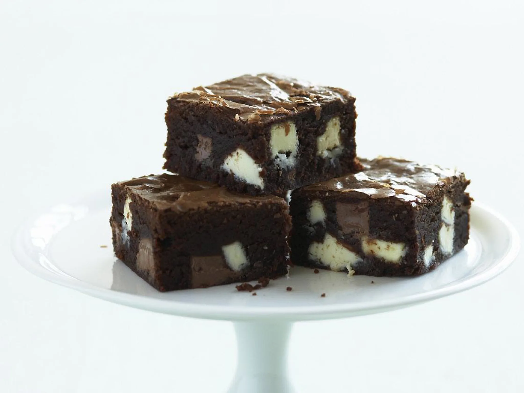 Chocolate rum and raisin slice
