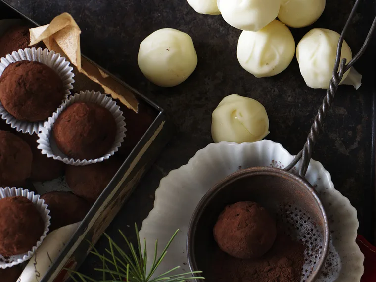 choc-orange liqueur truffles
