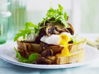 poached eggs and mushrooms