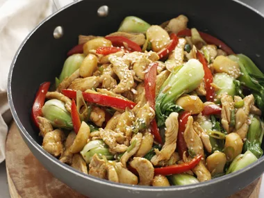 chilli-chicken stir-fry with asian greens