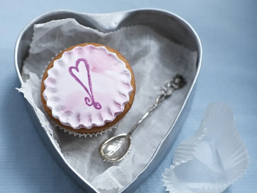Sweetheart cupcakes | Women's Weekly Food