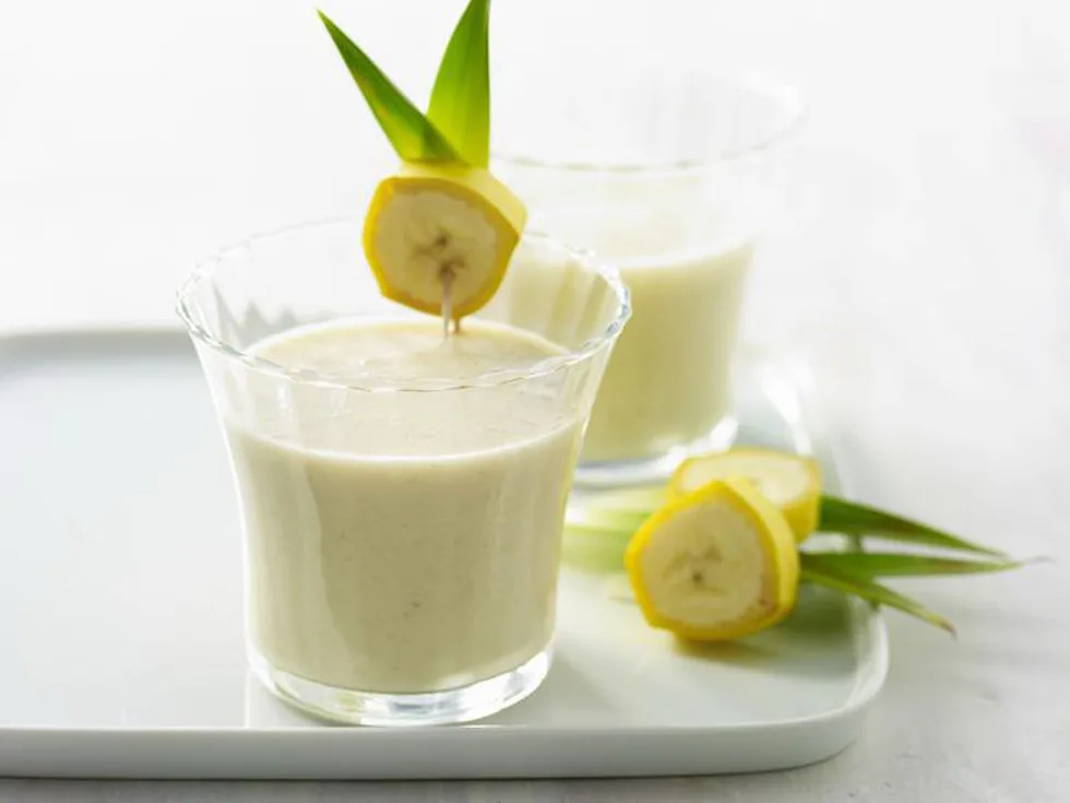 banana in almond soy milk