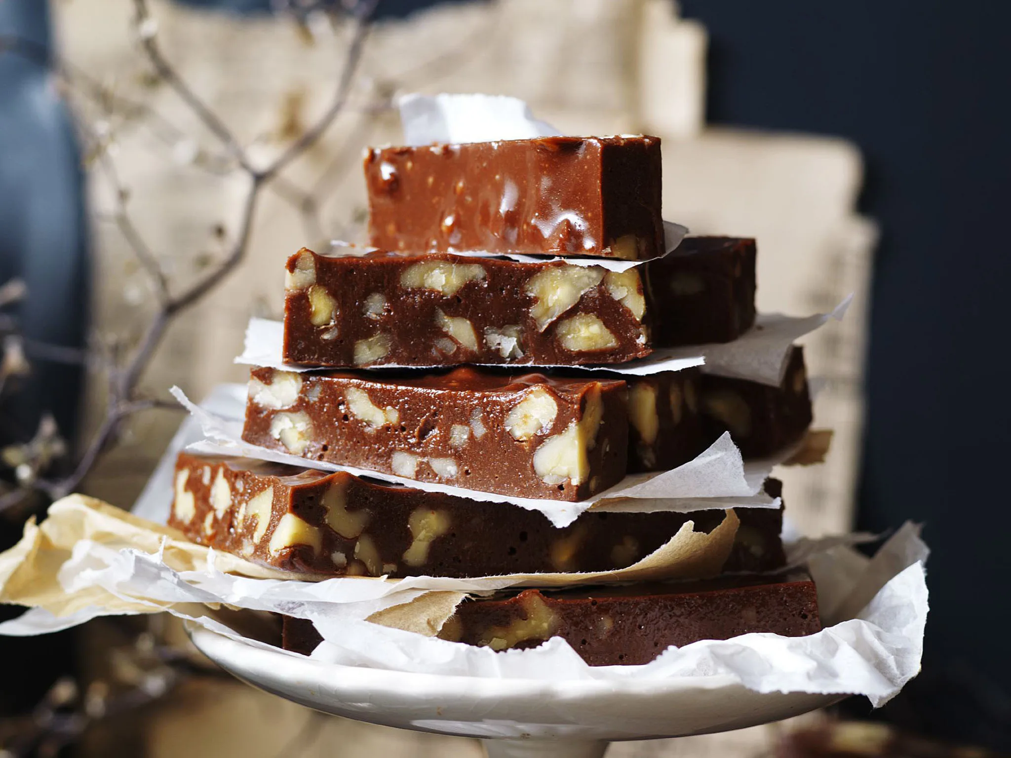 Creamy nut fudge-image