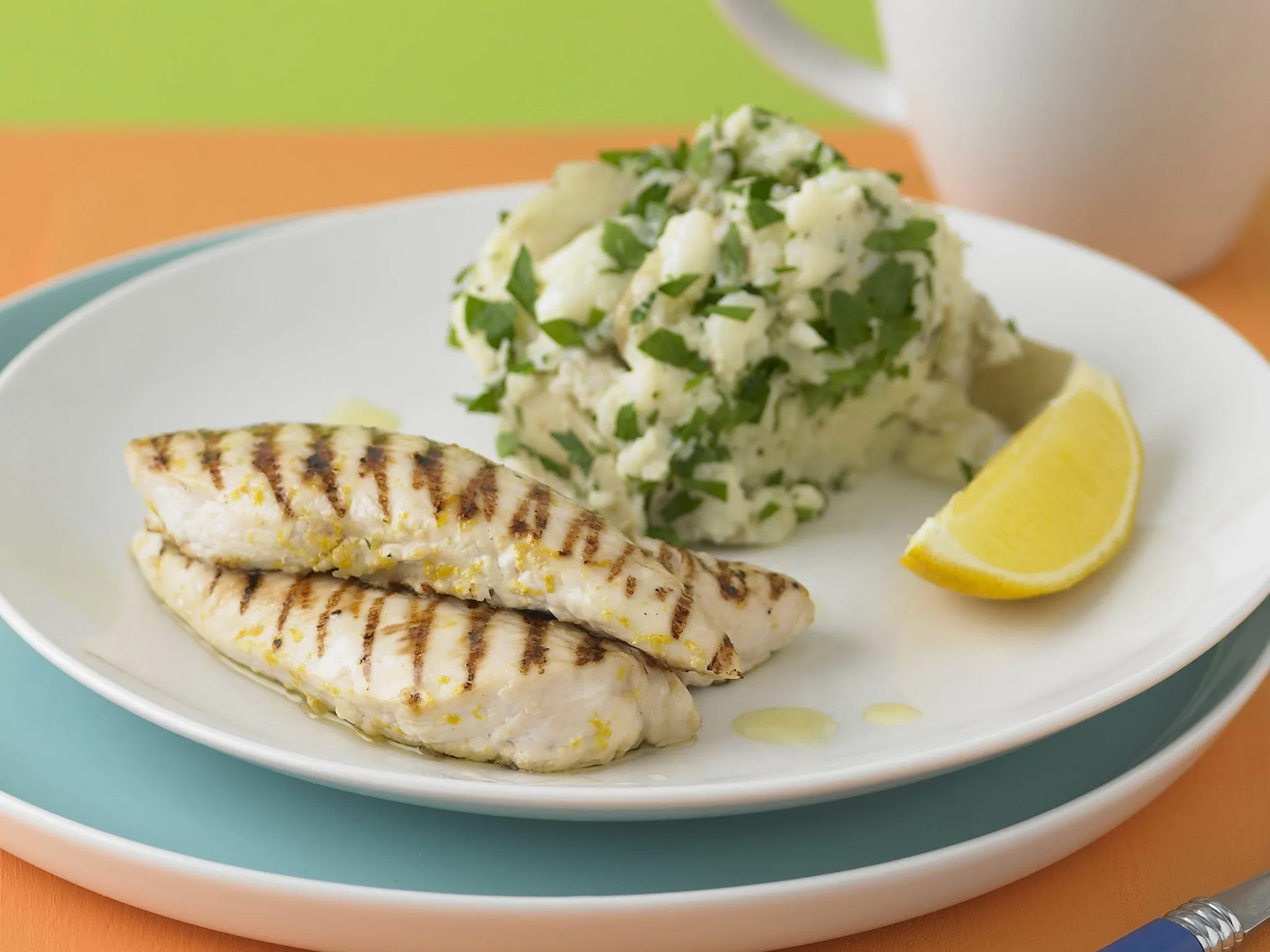 grilled lemon chicken with crushed potatoes