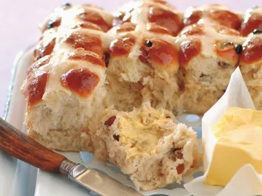 Hot cross buns