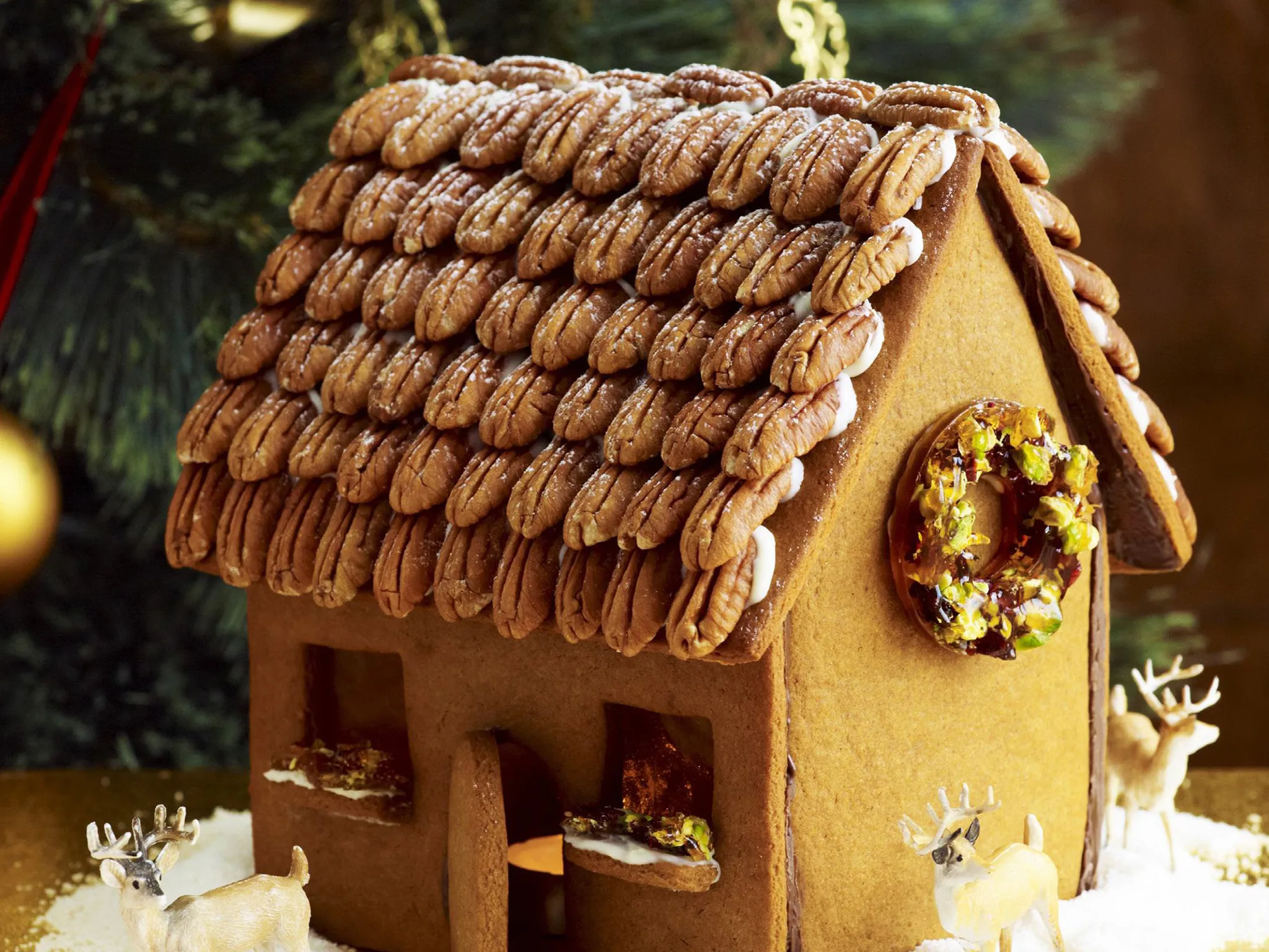 GINGERBREAD House