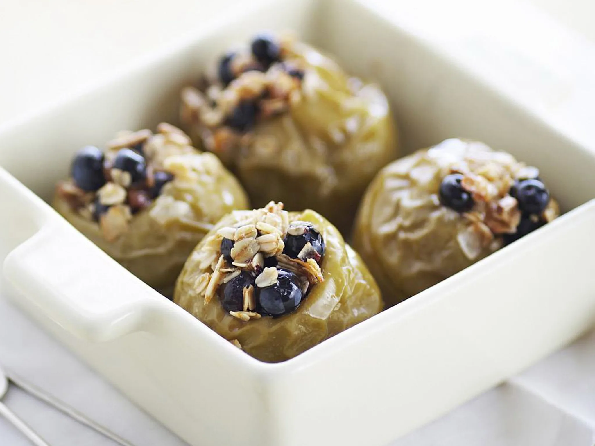 berry muesli baked apples
