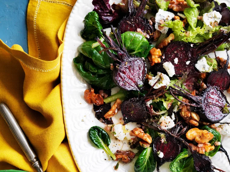 roasted beetroot with goat's cheese and walnuts