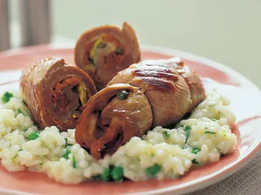 veal braciole with rice and peas