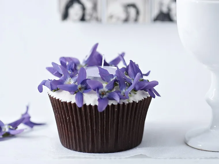 Lemon cream cheese cake