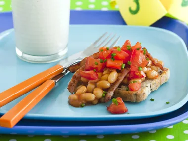 baked beans bacon tomato and chives
