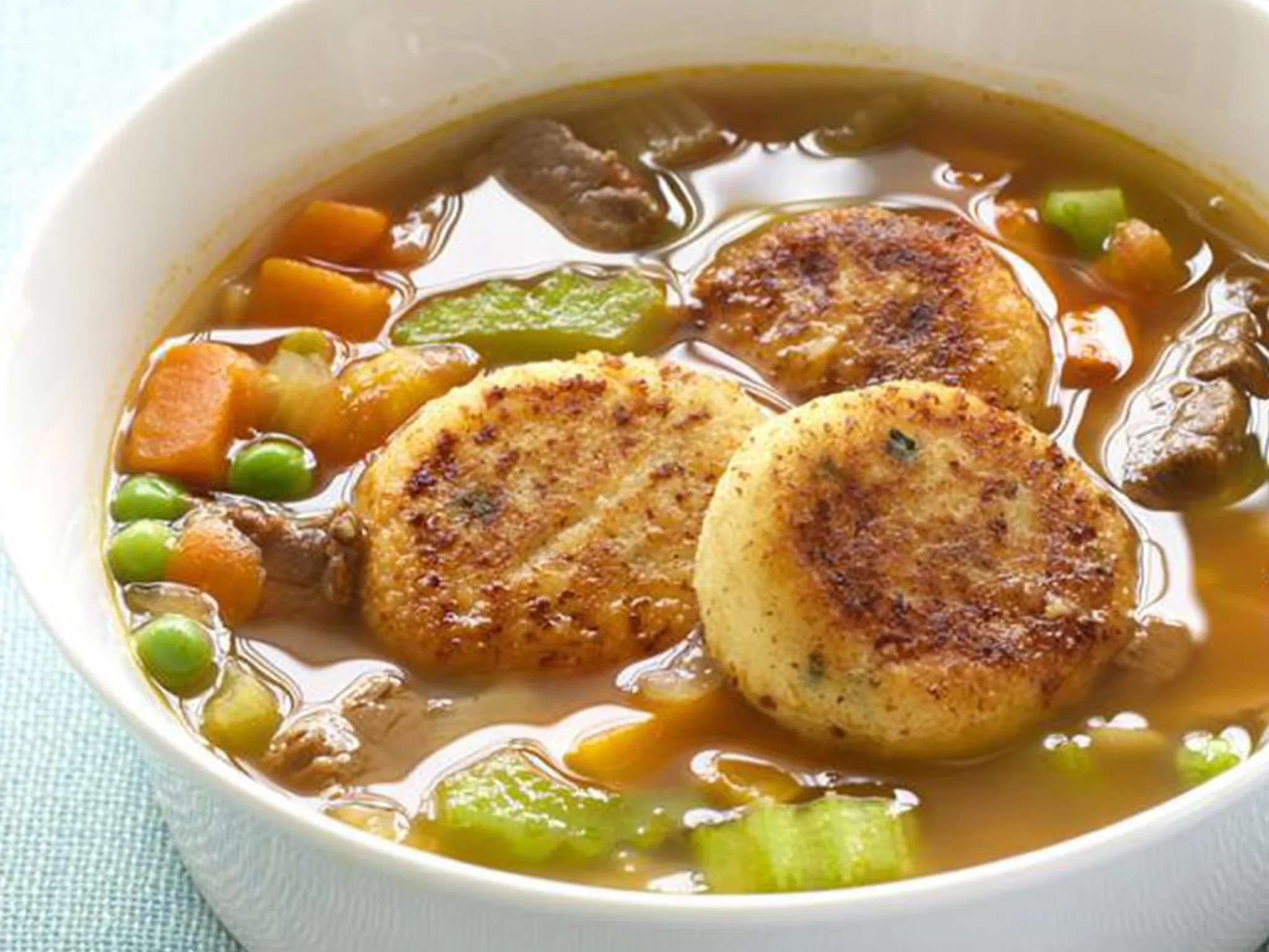 BEEF & VEGETABLE WITH DUMPLINGS