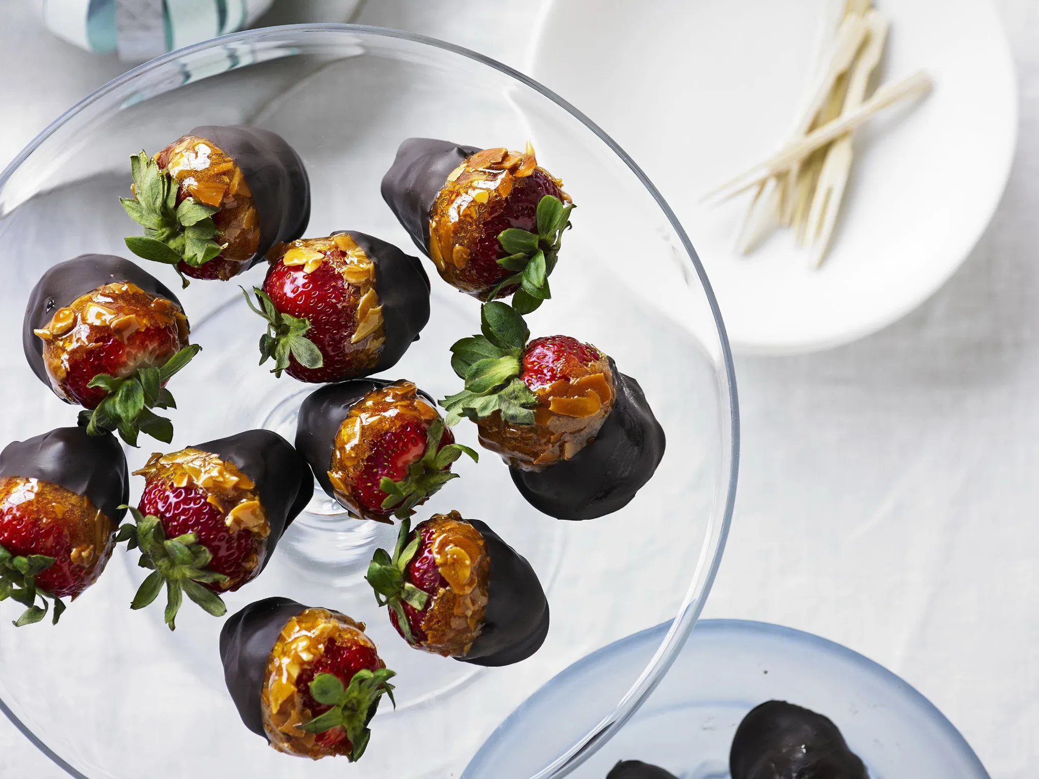 choc-caramel dipped strawberries