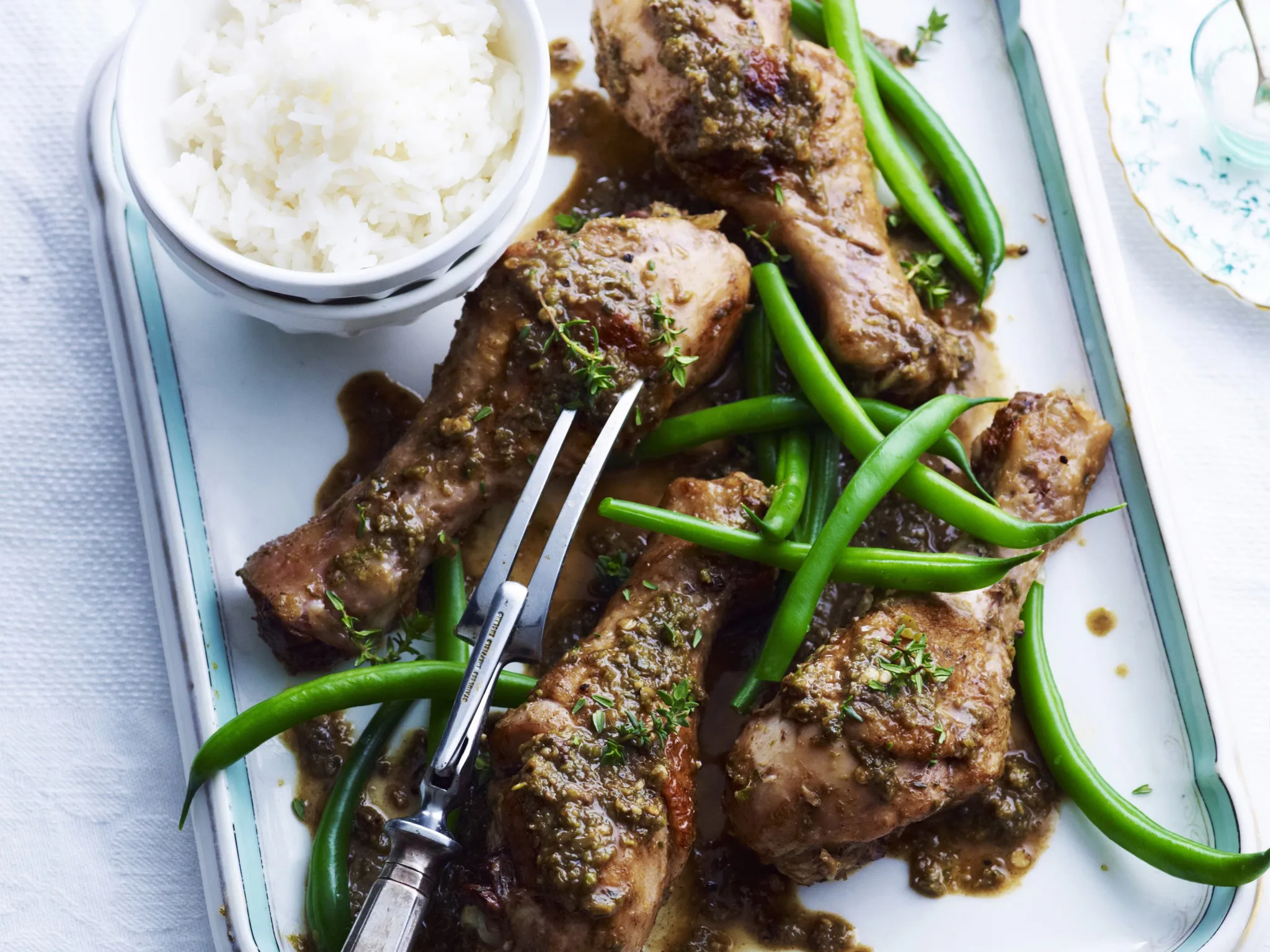 JERK-SPICED CHICKEN DRUMSTICKS