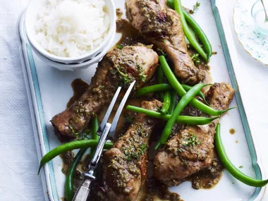 JERK-SPICED CHICKEN DRUMSTICKS