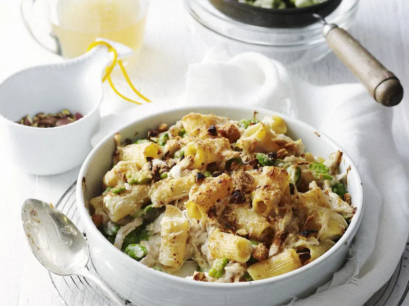 Chicken & broad bean rigatoni bake | Women's Weekly Food