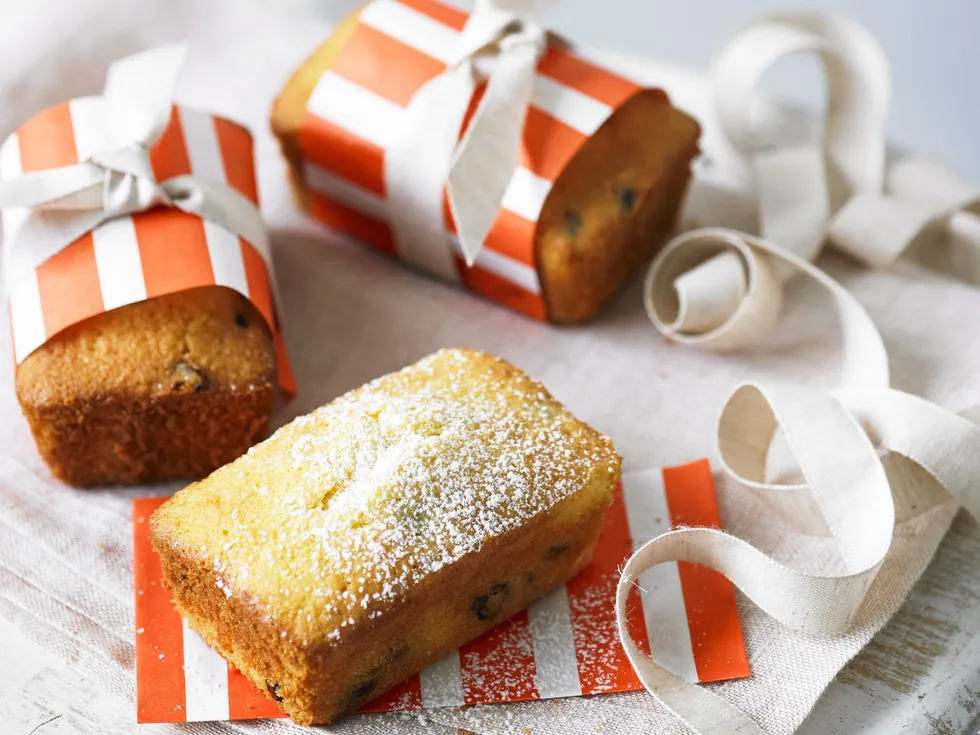 buttery almond and cranberry loaves