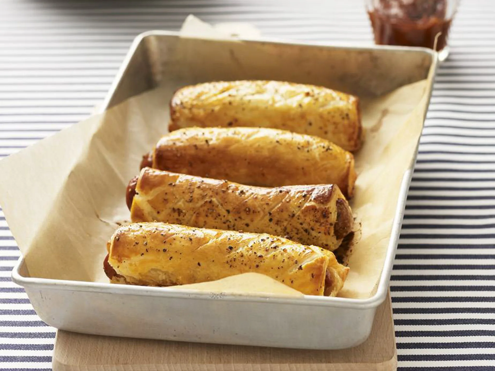 MOROCCAN SAUSAGE ROLLS