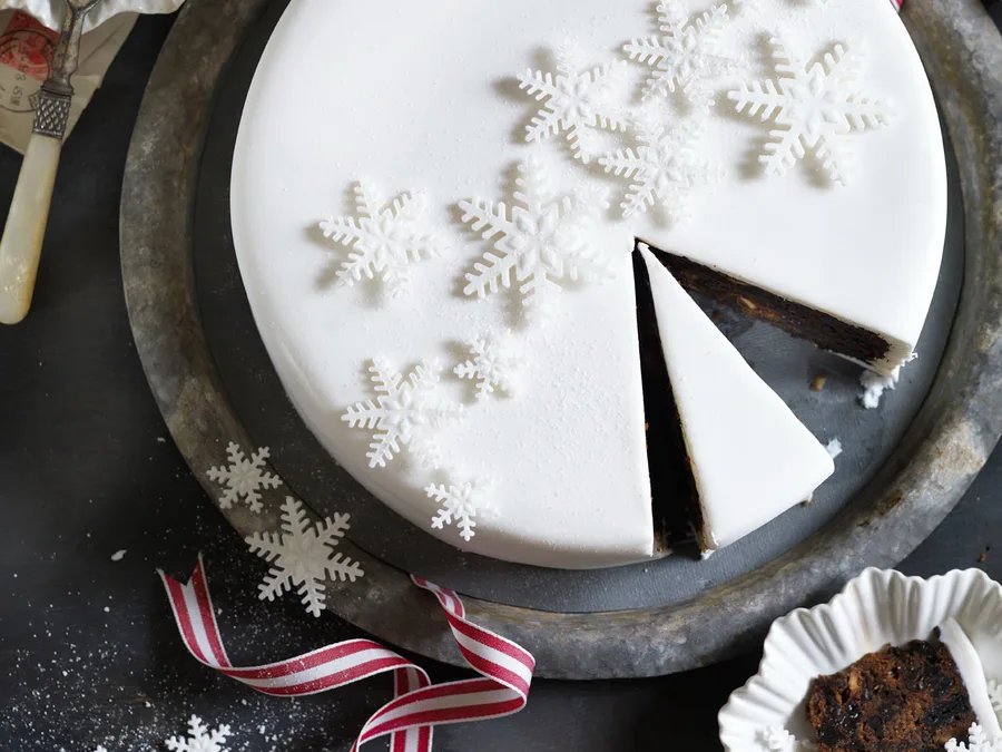 rich hazelnut fruit cake