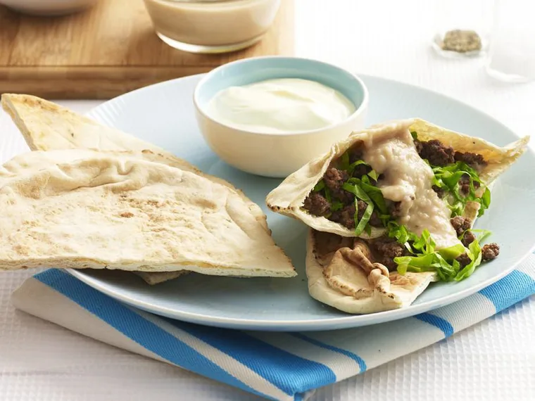 BEEF & WHITE BEAN PITTA POCKETS