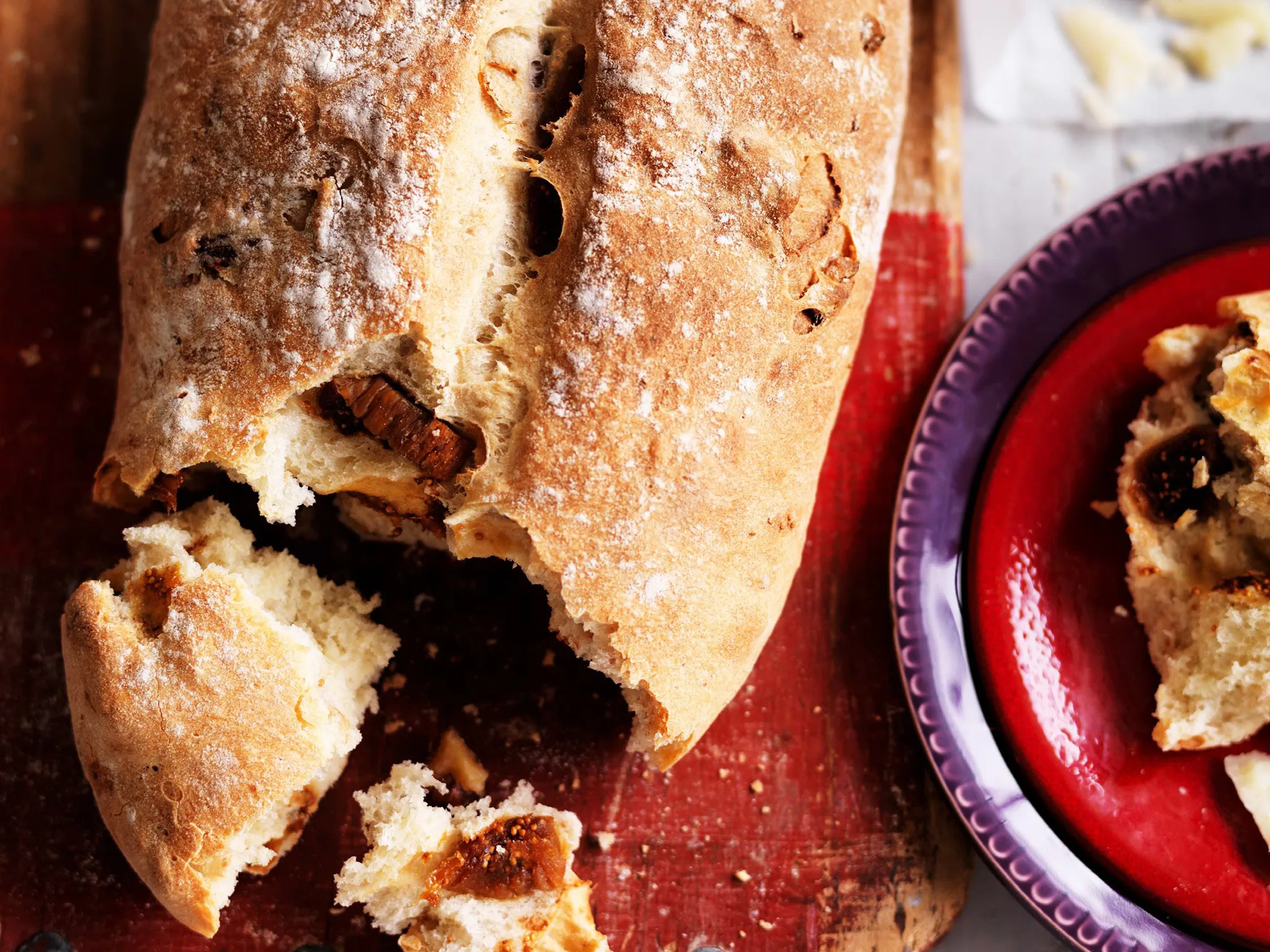 dried fig and walnut bread