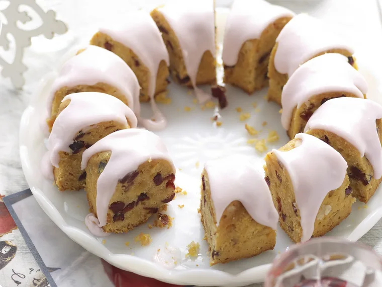orange marmalade and cranberry cake