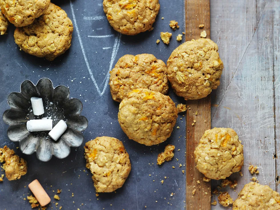 Golden Oaty CARROT COOKIES