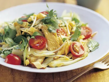 Chicken and crunchy noodle salad