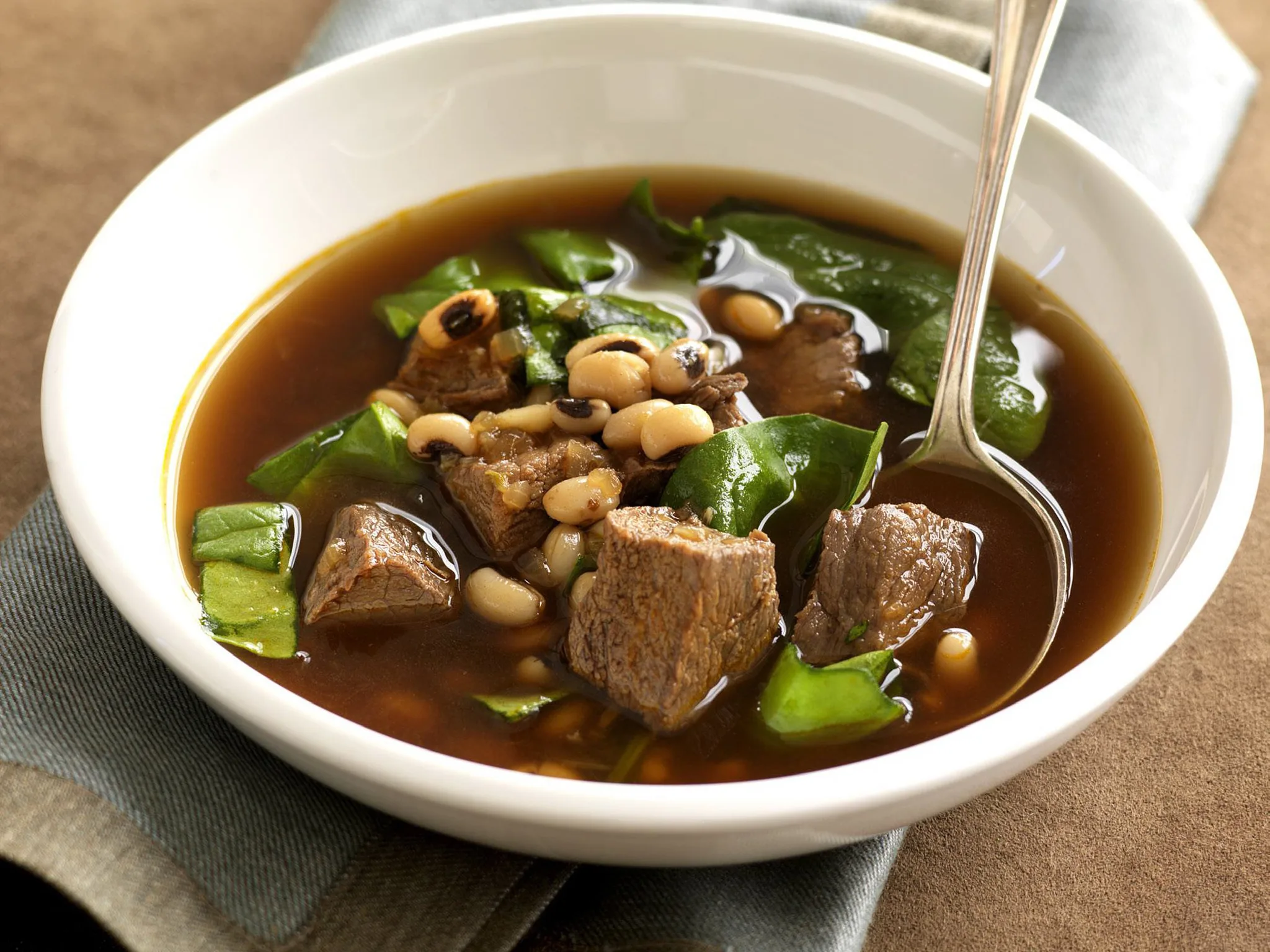 BEEFY BLACK - EYED BEAN & SPINACH SOUP