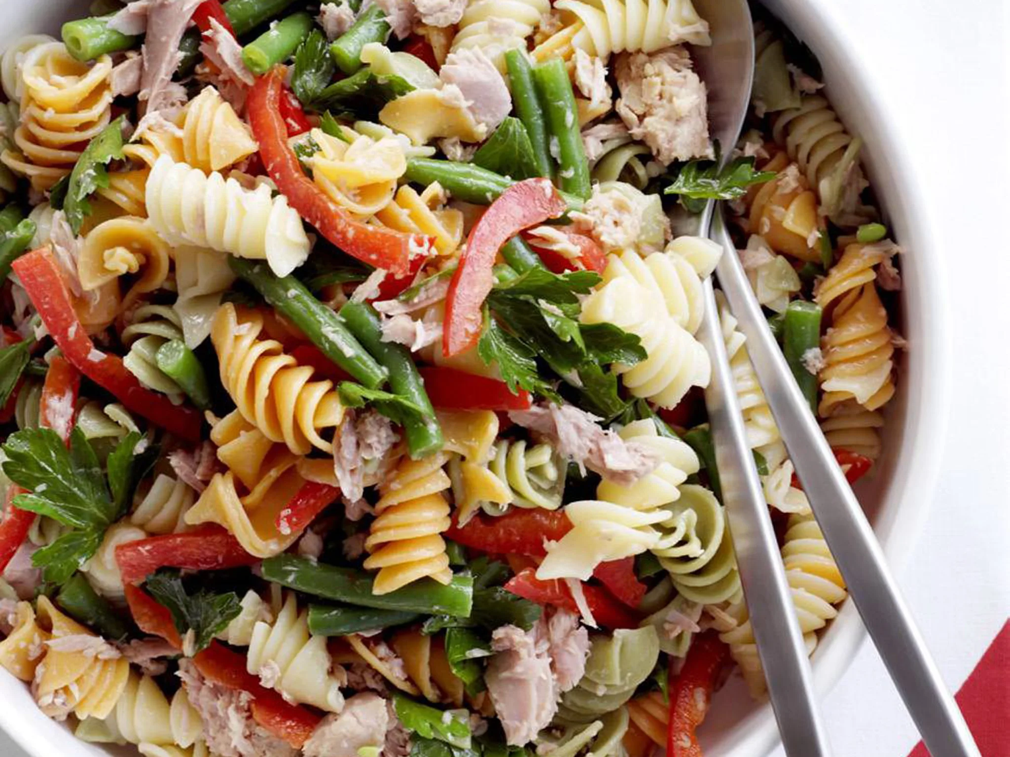 Pasta salad with green beans and tuna-image