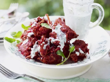 BEETROOT AND ZUCCHINI PAKORAS WITH MINT YOGURT