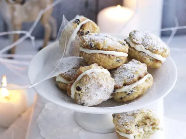 lemon and currant whoopee pies