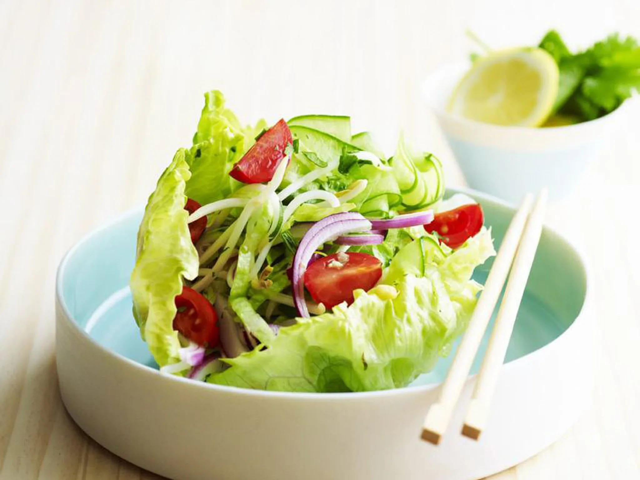 thai salad cups